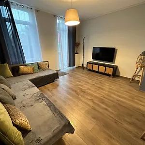 Apartment Lfa Charmante Maison De, Flemalle-Grande